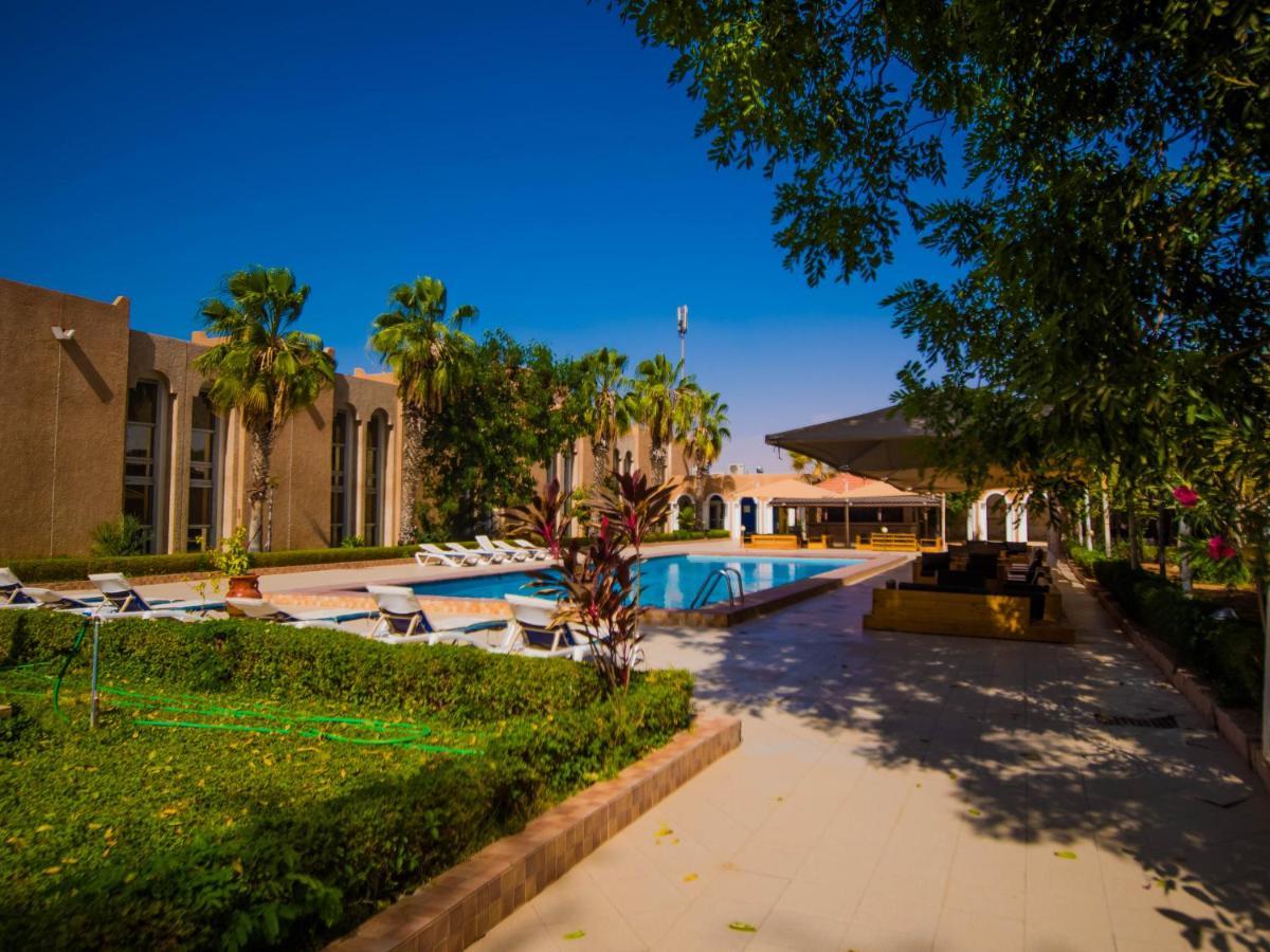 Hotel Monotel Dar El Barka Nouakchott Kültér fotó