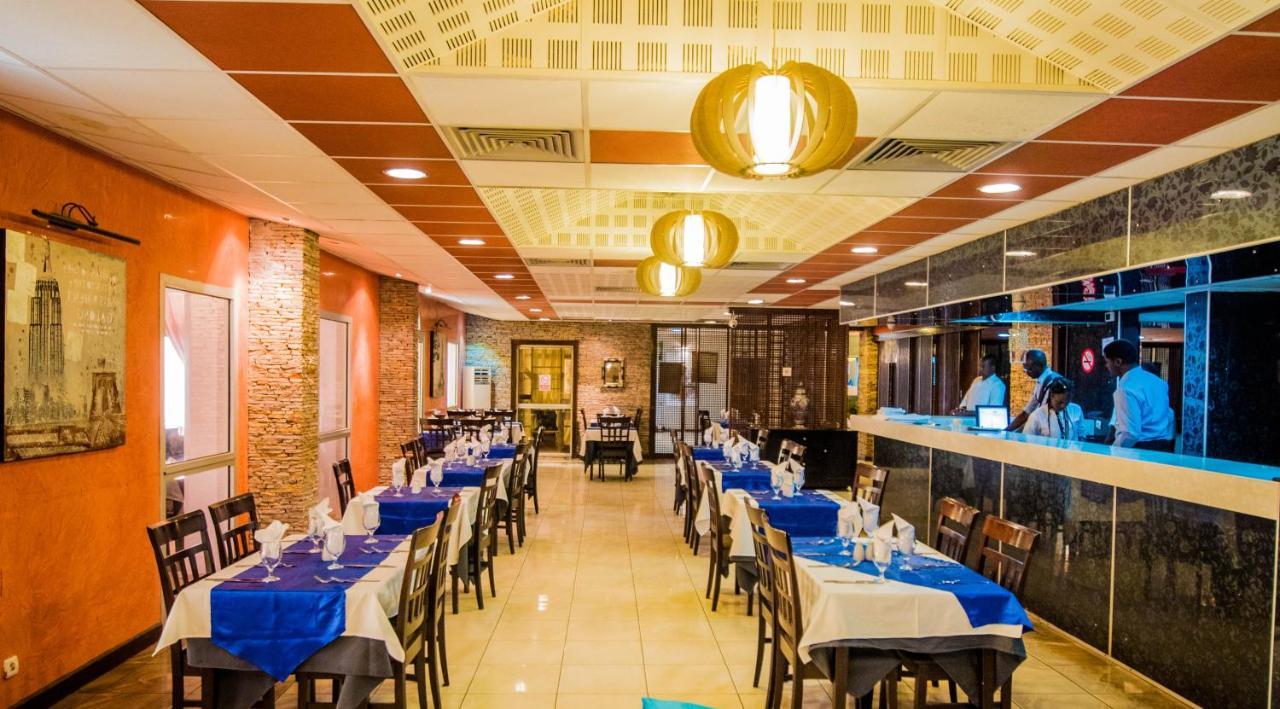 Hotel Monotel Dar El Barka Nouakchott Kültér fotó